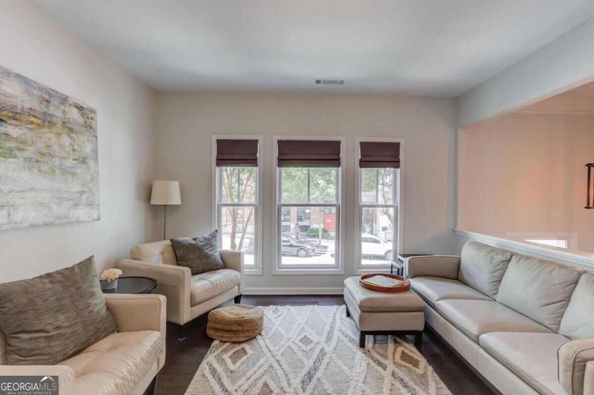 3946 Boston Common Street Property Photo 14