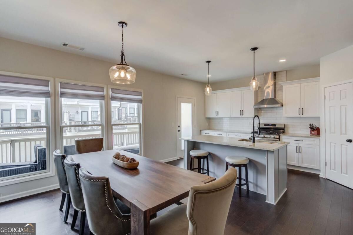 3946 Boston Common Street Property Photo 16