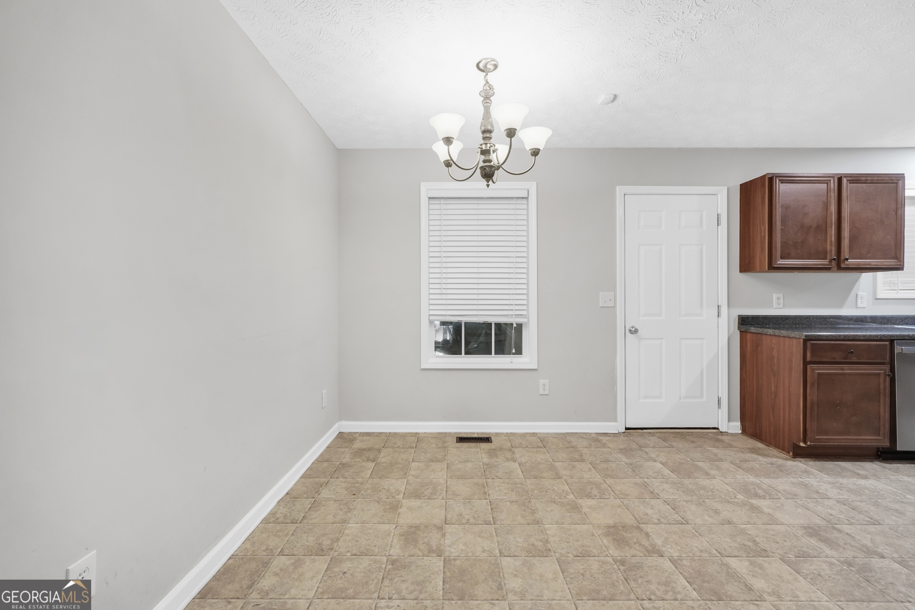268 W Mourning Dove Court Property Photo 17