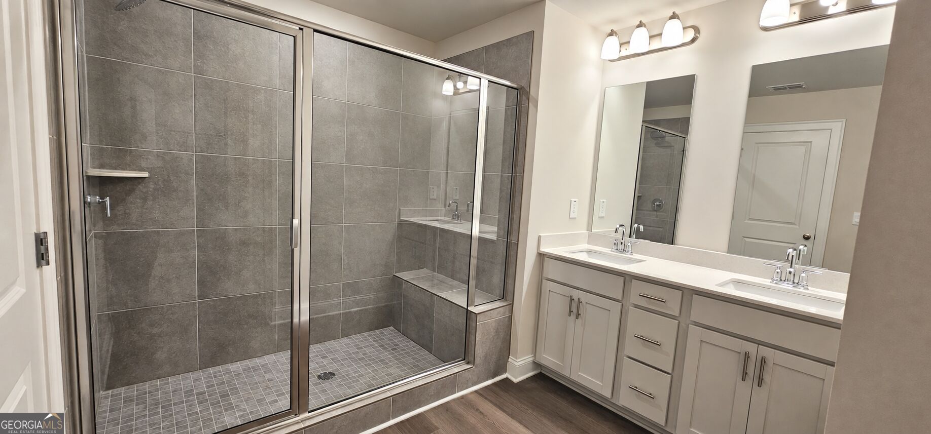 2836 Devon Vale Street Property Photo 12