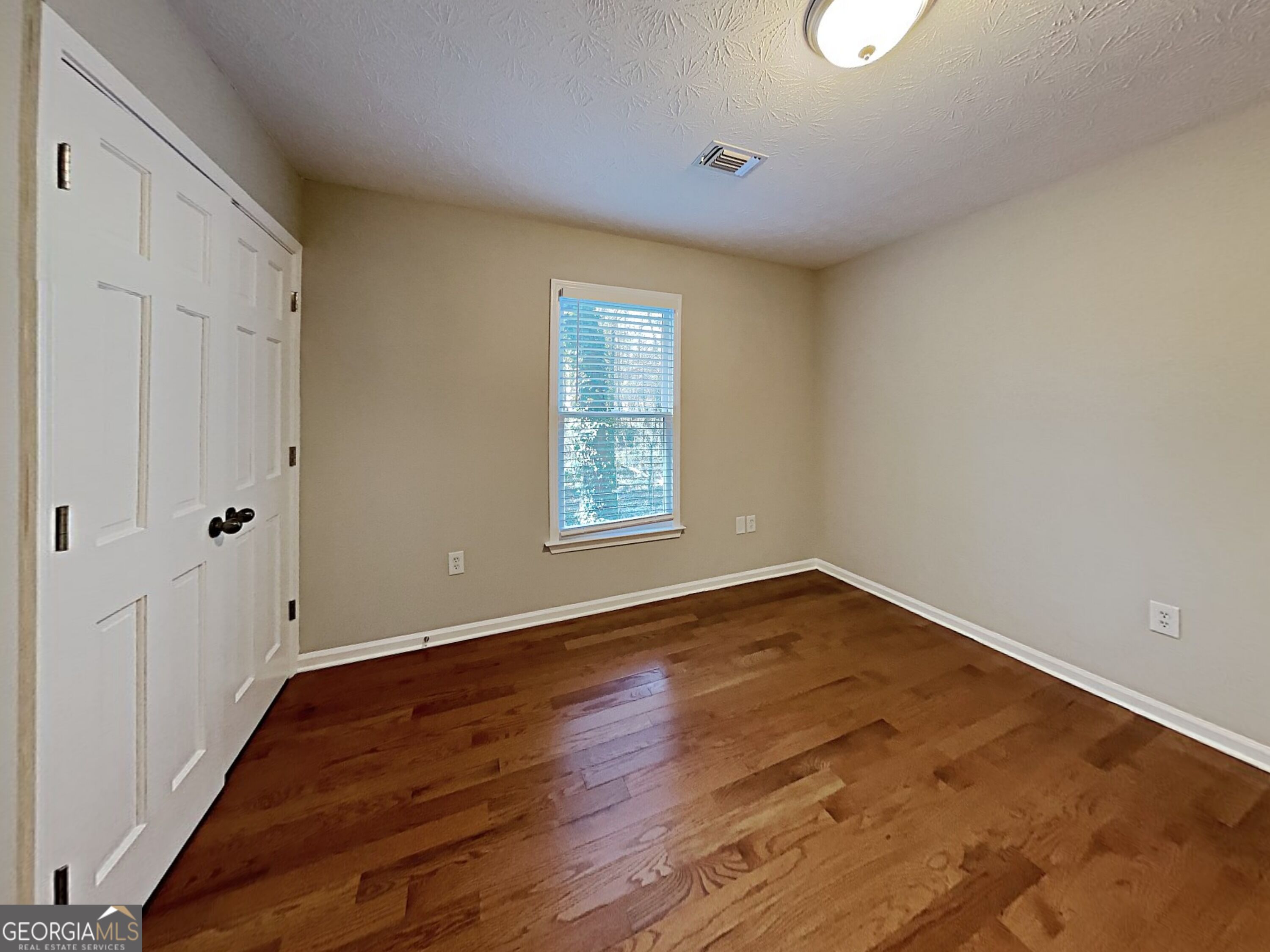 410 Southmoor Circle Property Photo 19