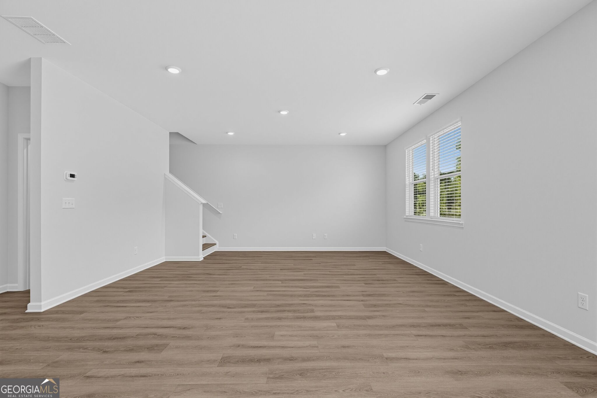 19 Shoal Court Property Photo 4