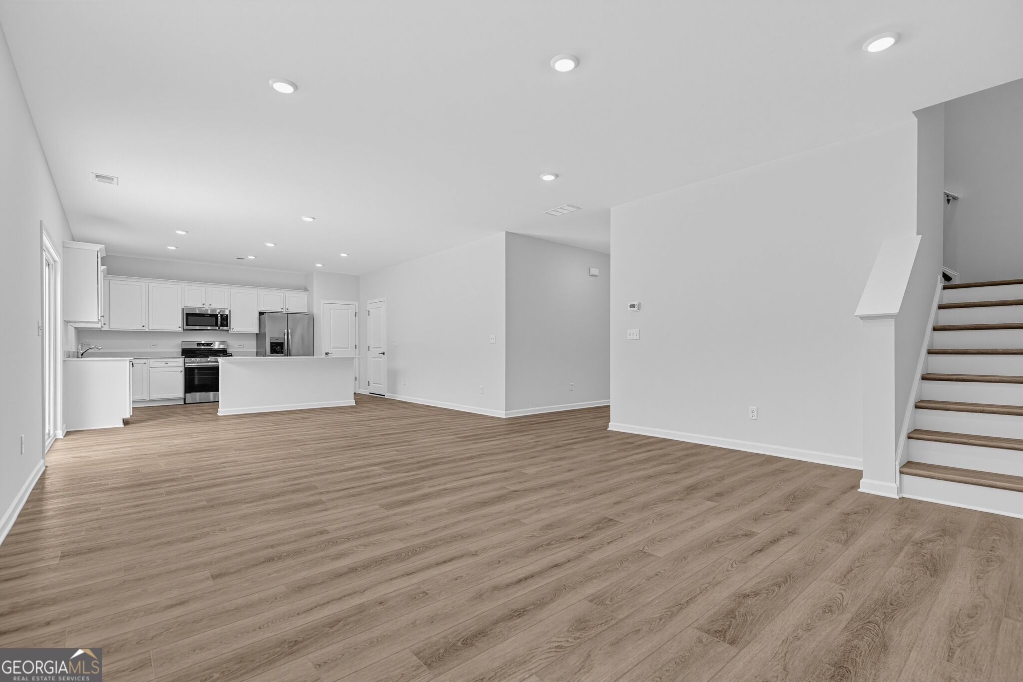 19 Shoal Court Property Photo 5