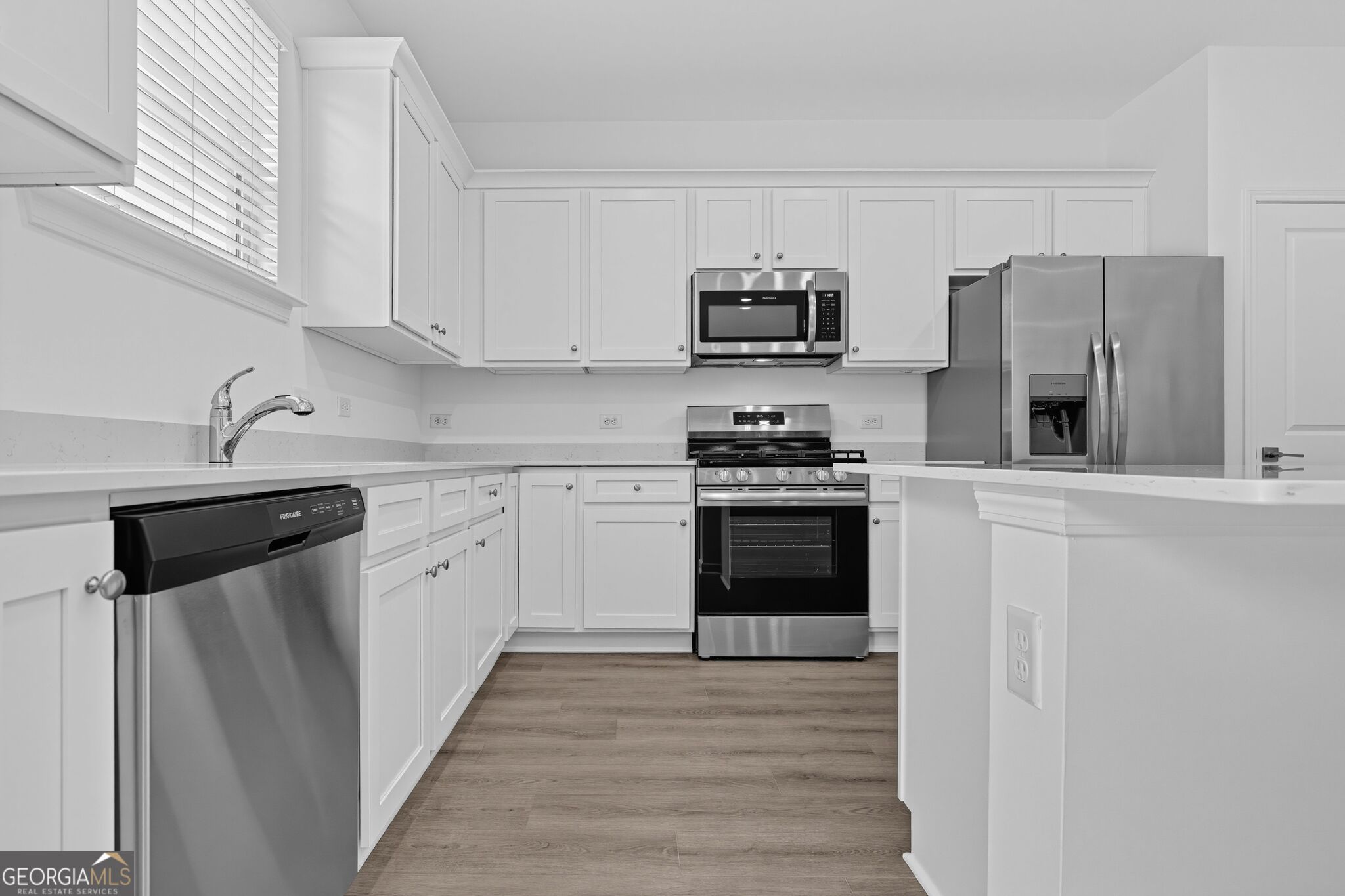 19 Shoal Court Property Photo 8