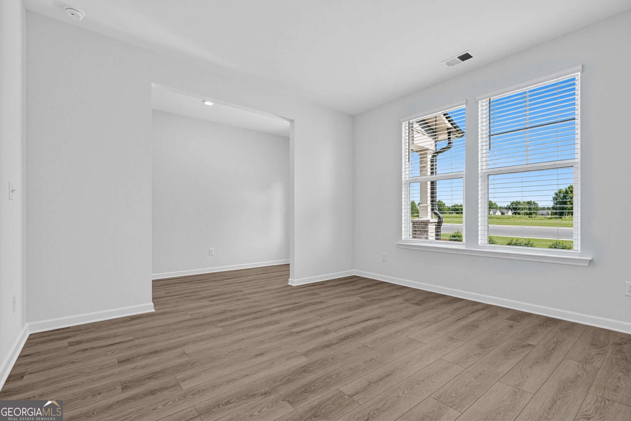 19 Shoal Court Property Photo 13