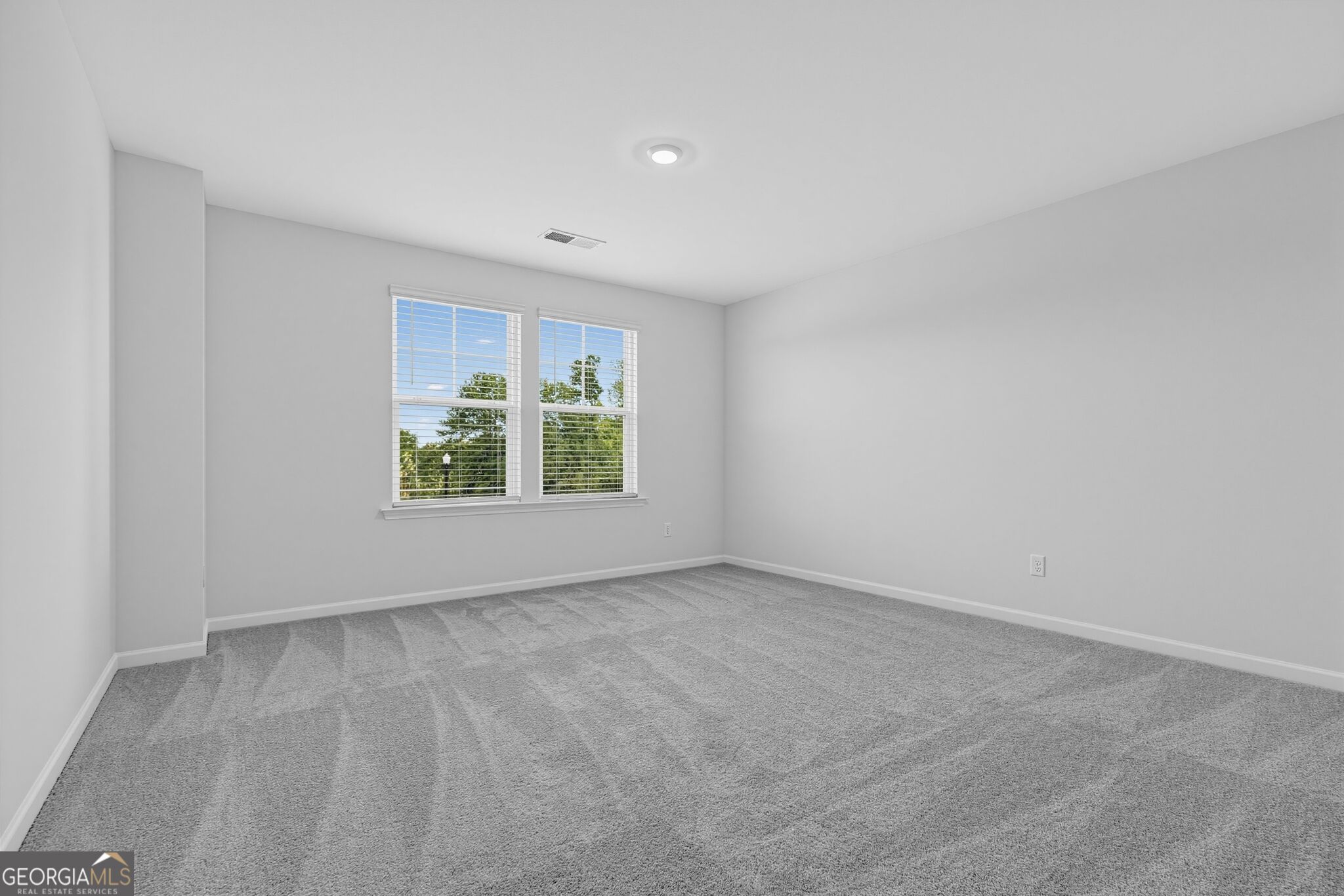 19 Shoal Court Property Photo 14