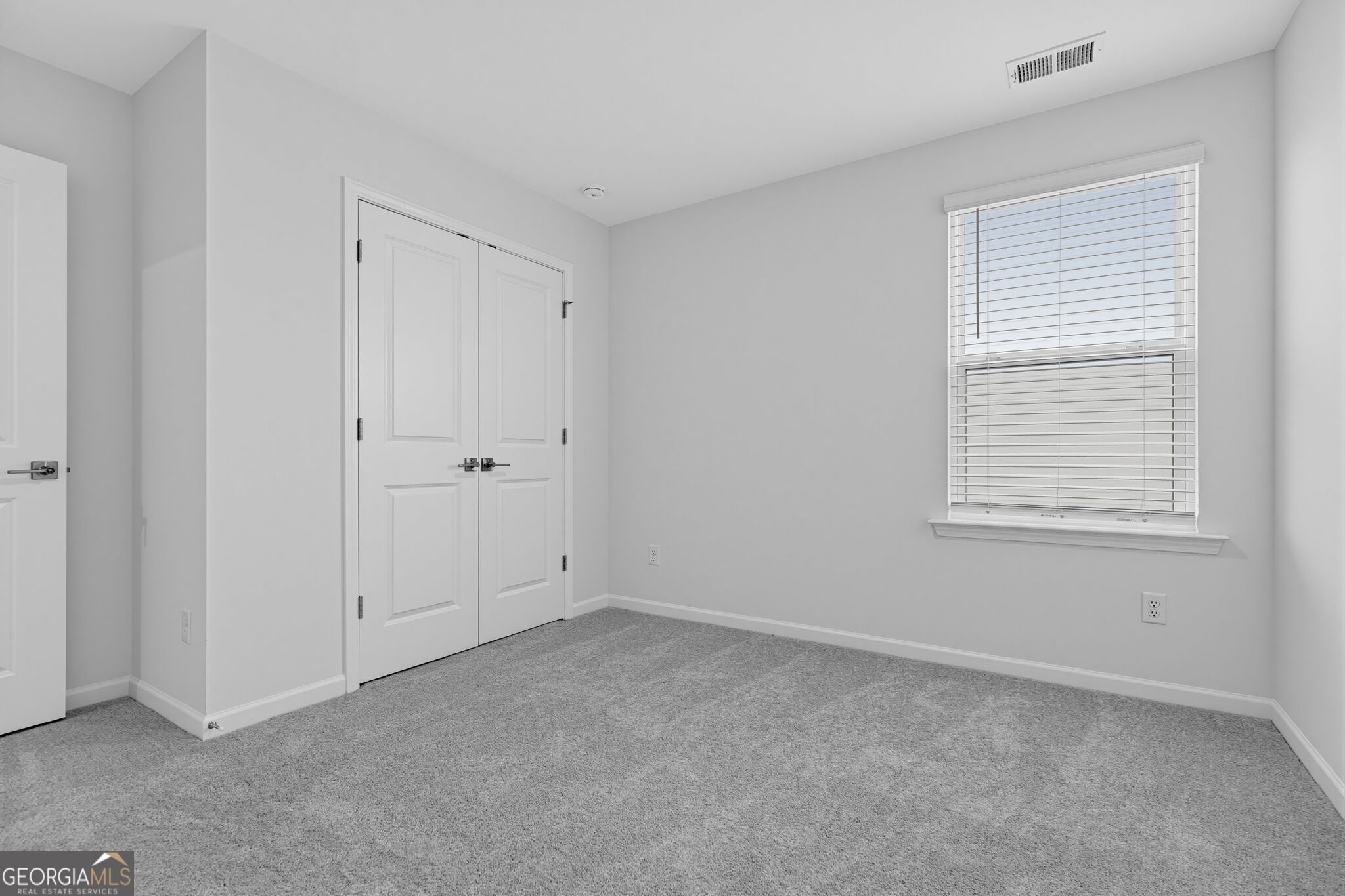 19 Shoal Court Property Photo 17