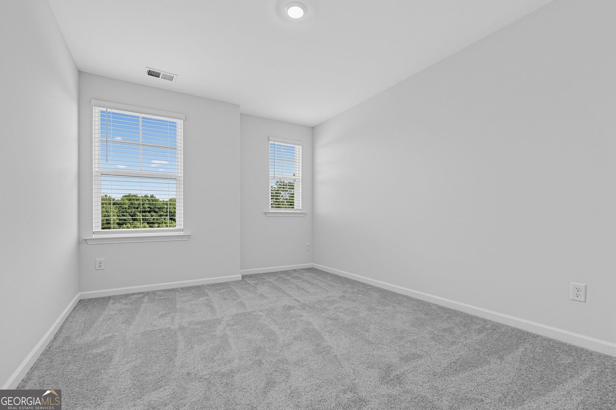19 Shoal Court Property Photo 18