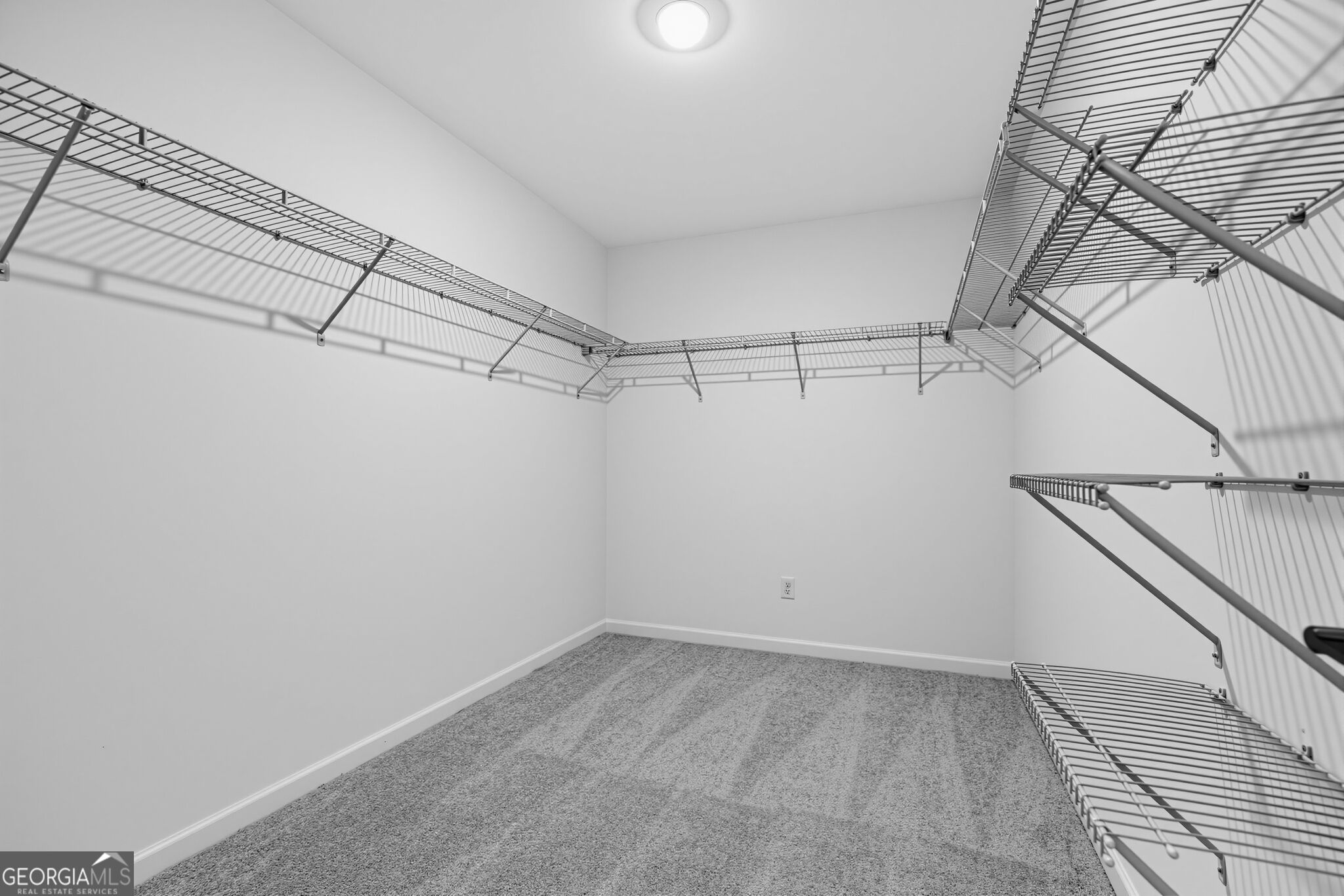 19 Shoal Court Property Photo 27
