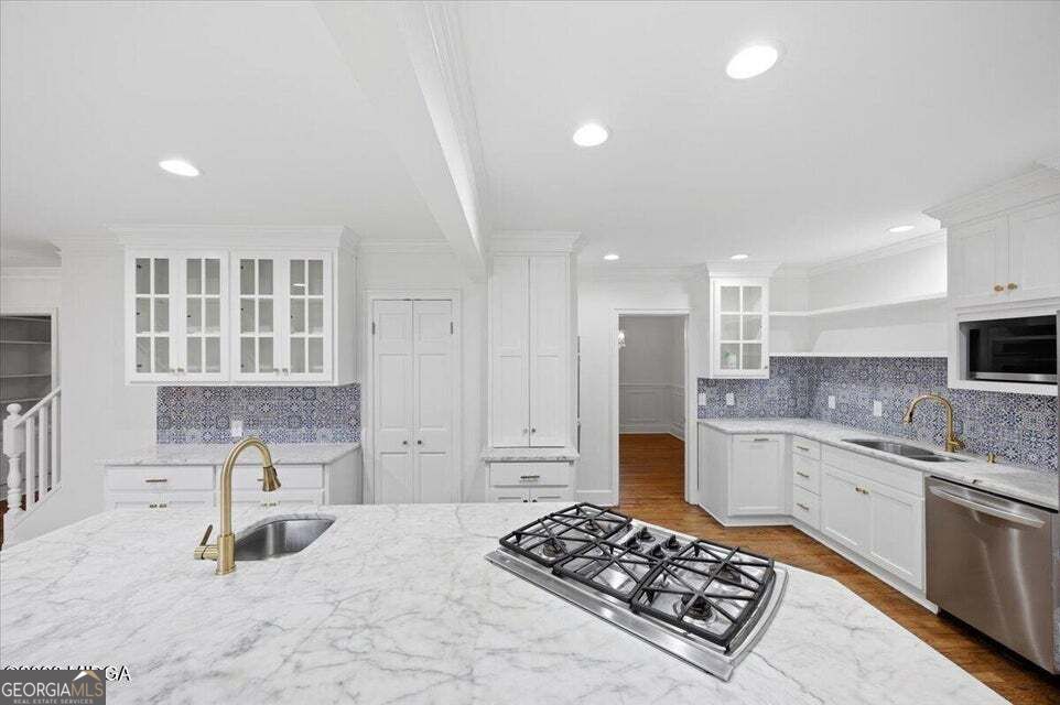 3561 Overlook Avenue Property Photo 8