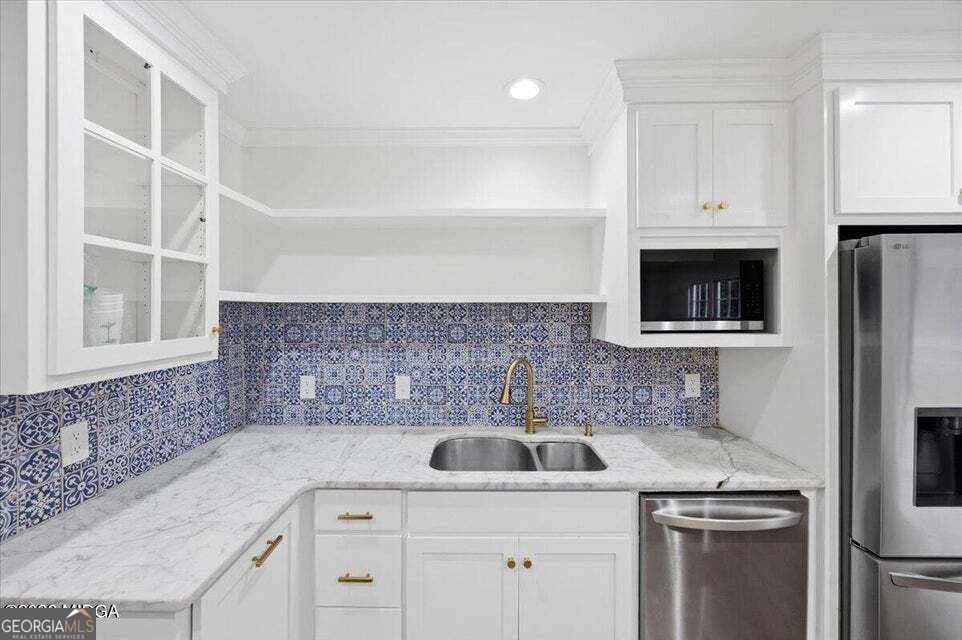 3561 Overlook Avenue Property Photo 13