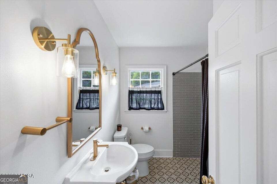3561 Overlook Avenue Property Photo 18