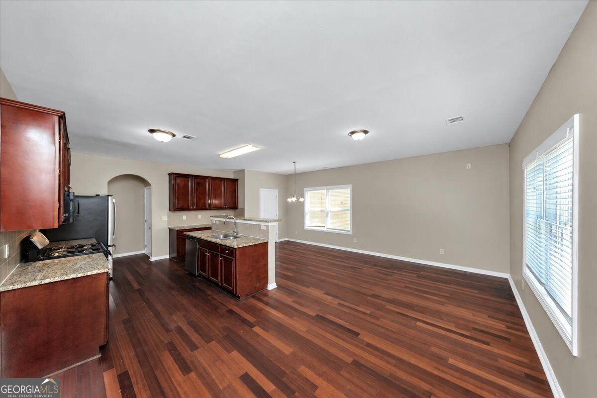2601 Muskeg Court Sw Property Photo 12