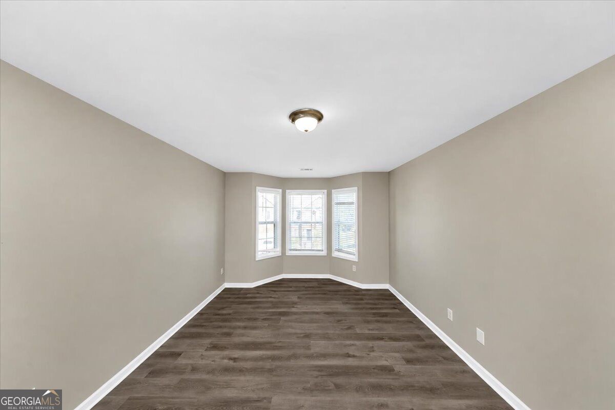 2601 Muskeg Court Sw Property Photo 28