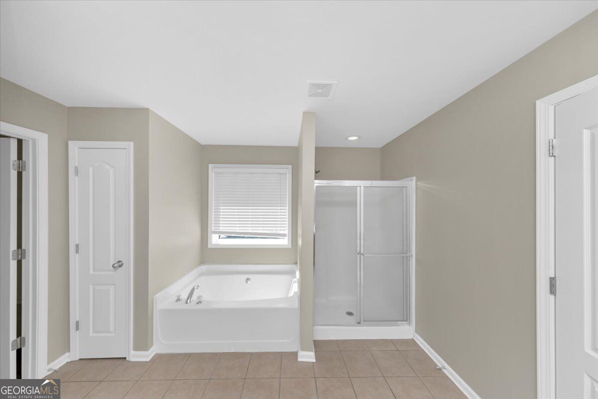 2601 Muskeg Court Sw Property Photo 38