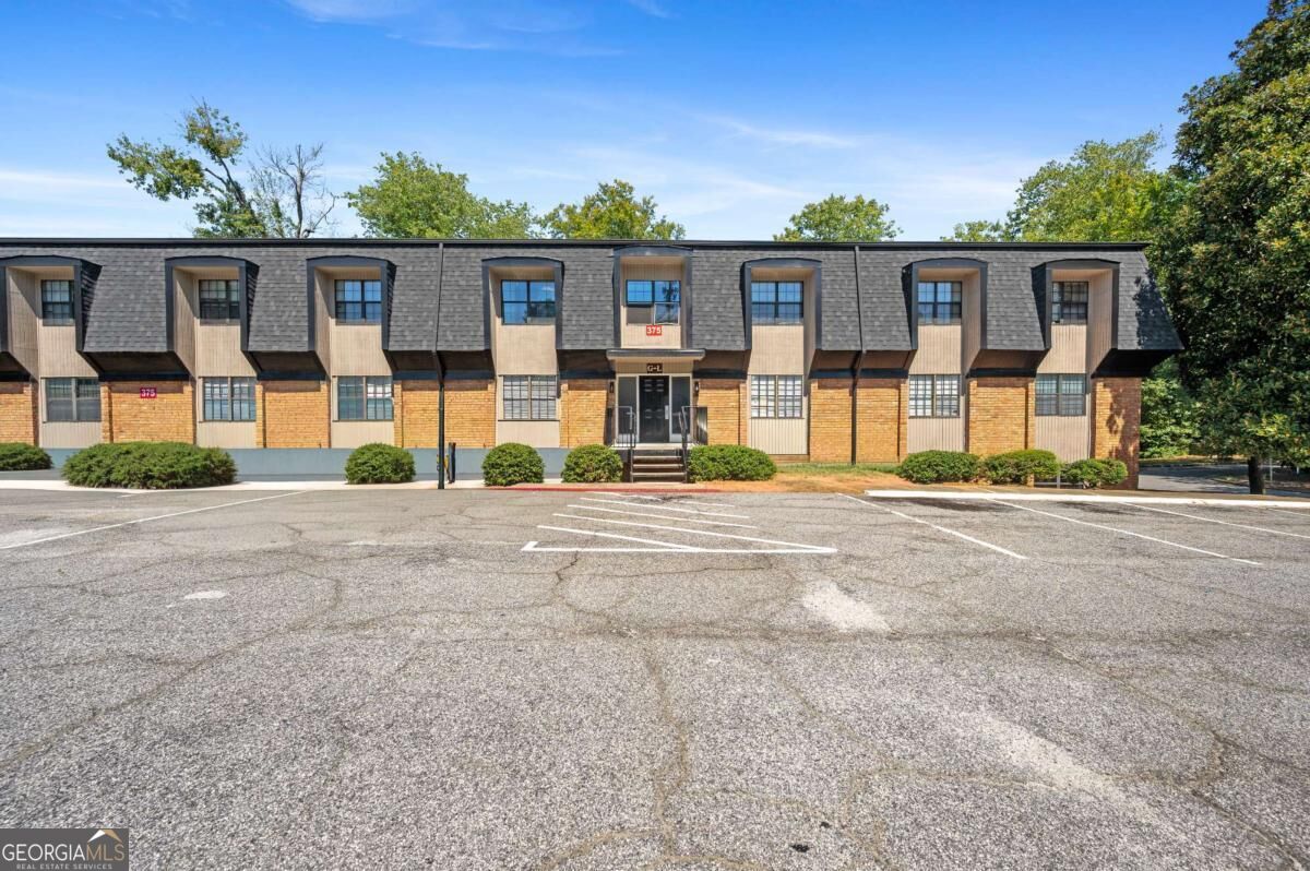 375 Winding River Drive # K Property Photo 1