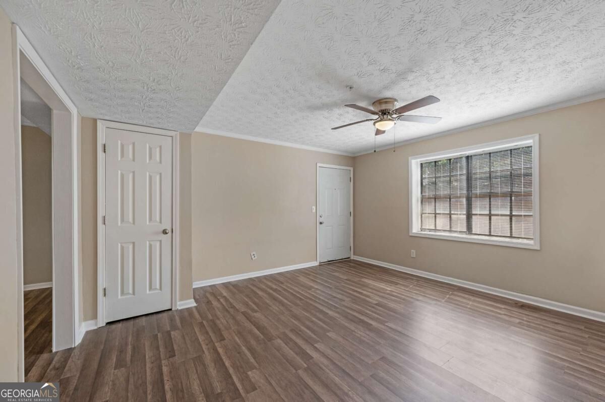 375 Winding River Drive # K Property Photo 4