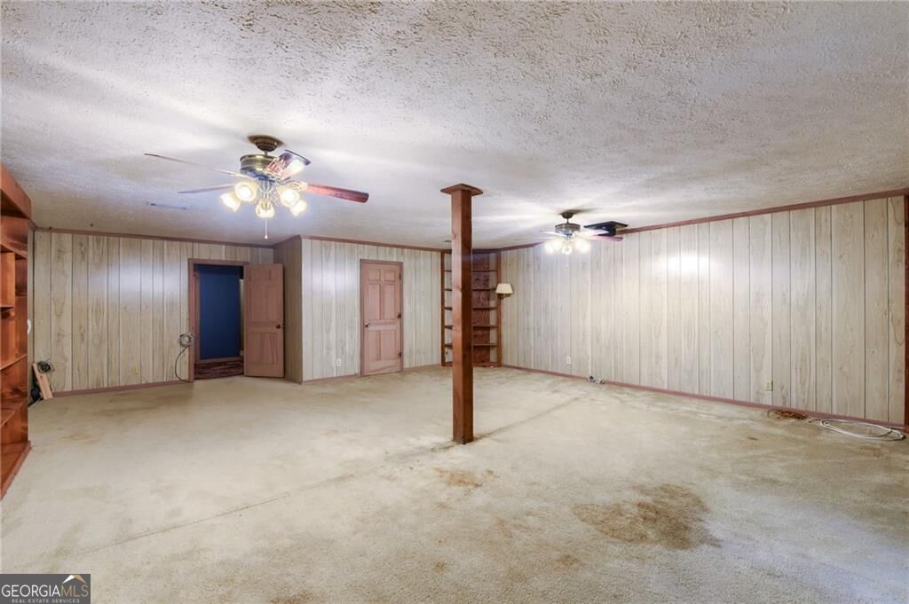 1996 Thomas Road Property Photo 13