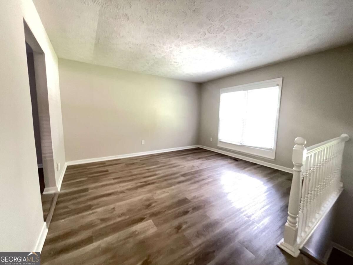 1537 Spruce Ridge Court Property Photo 7