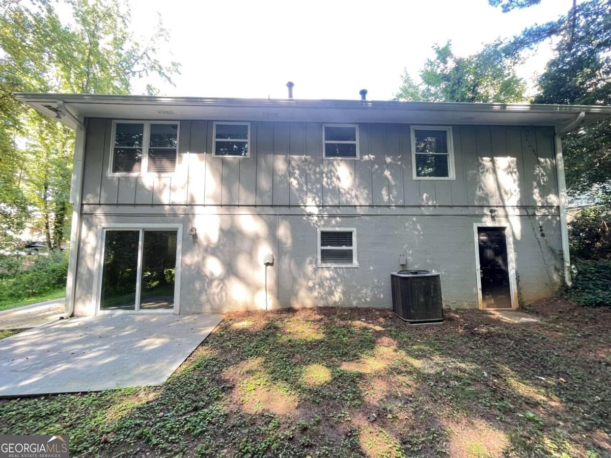 1537 Spruce Ridge Court Property Photo 15