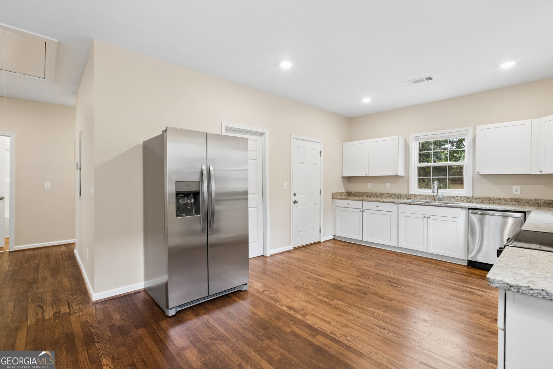 227 E Marable Street Property Photo 13
