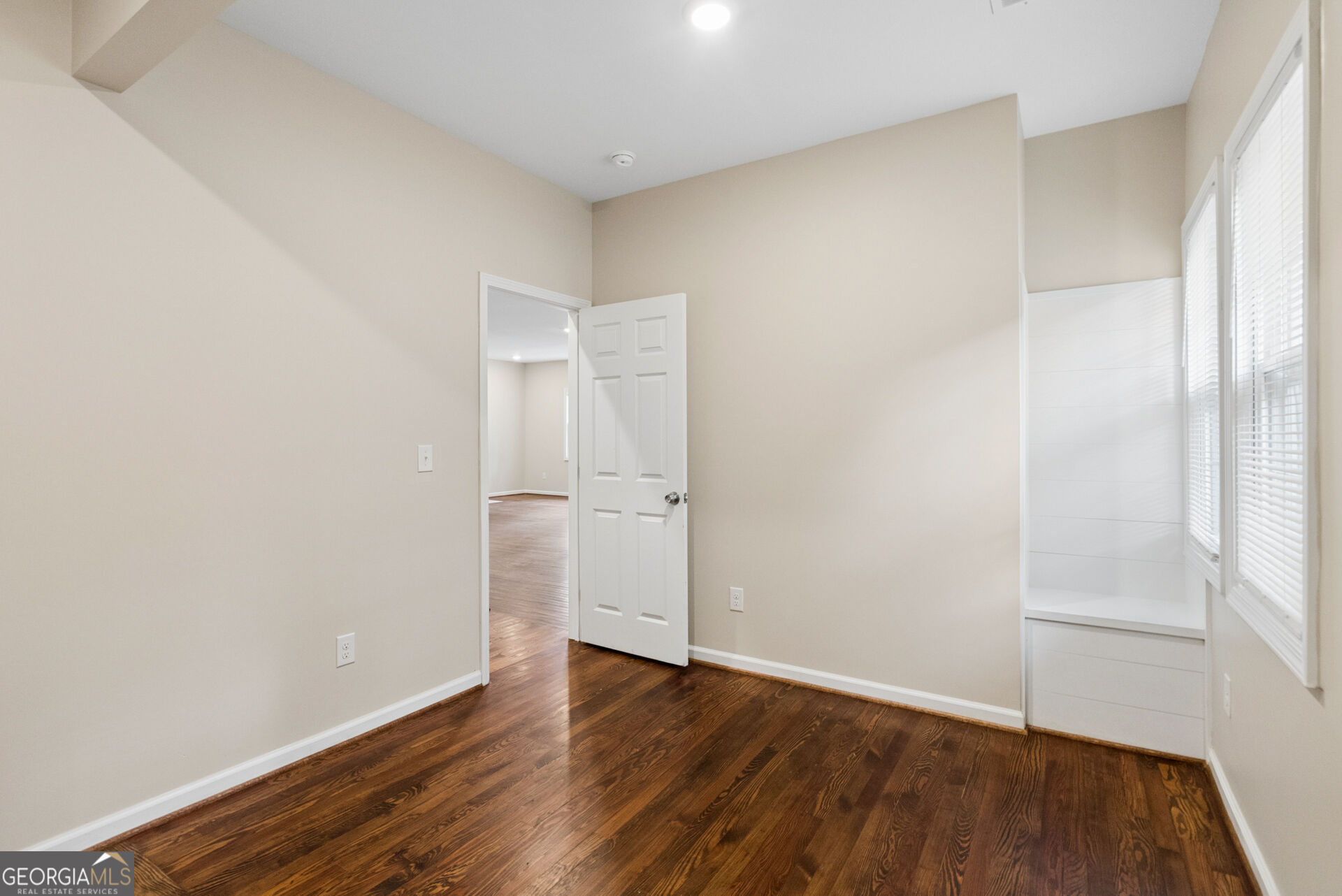 227 E Marable Street Property Photo 27
