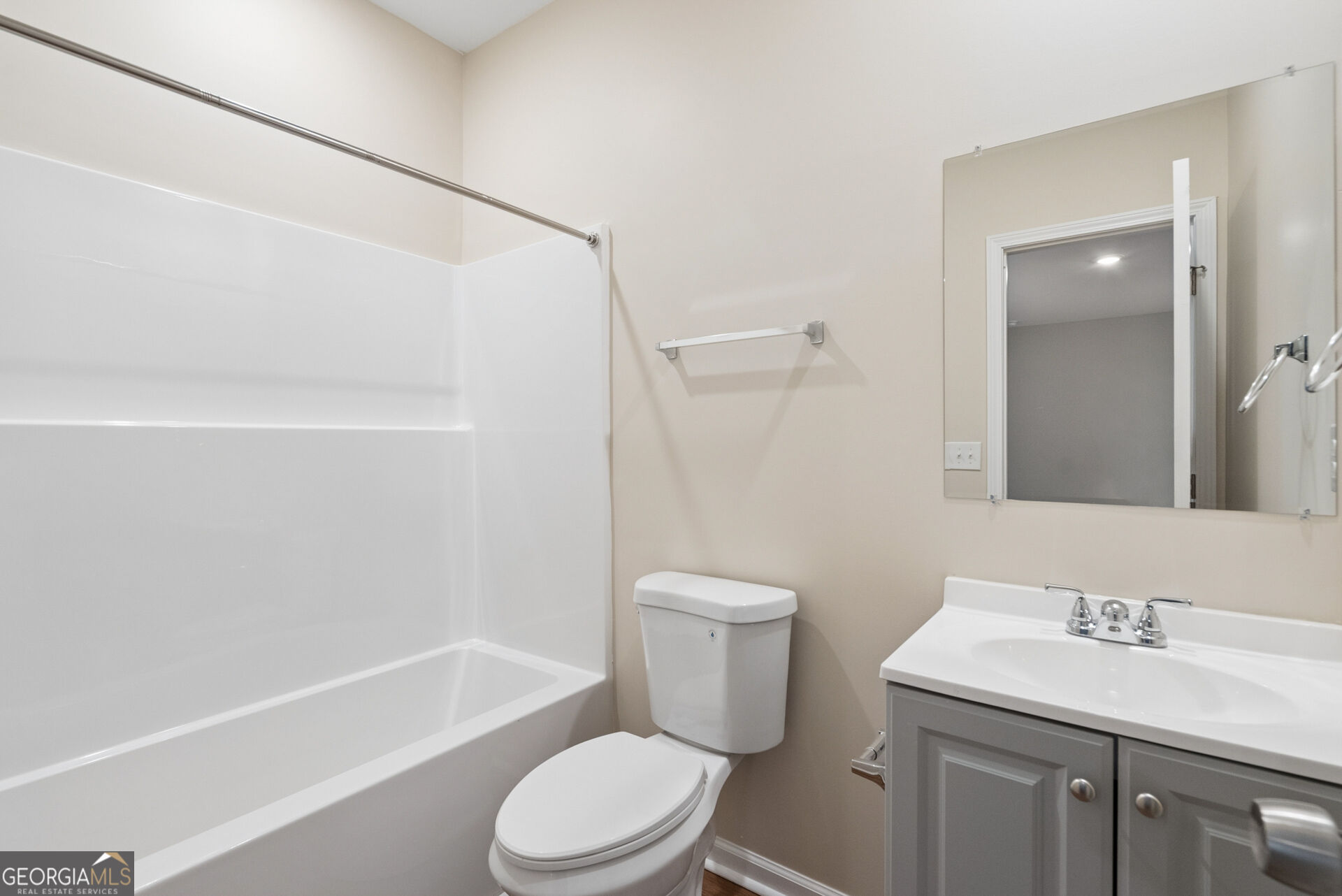 227 E Marable Street Property Photo 31