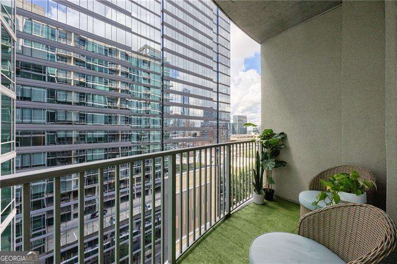 923 Peachtree Street Ne # 1221 Property Photo 7