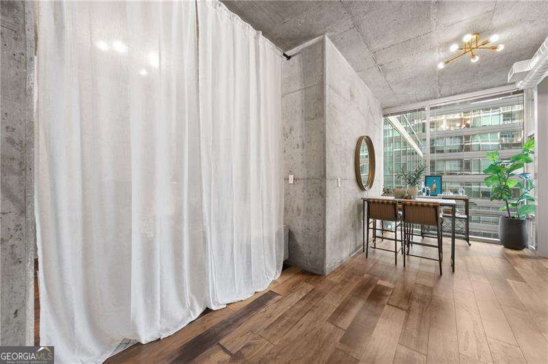 923 Peachtree Street Ne # 1221 Property Photo 15