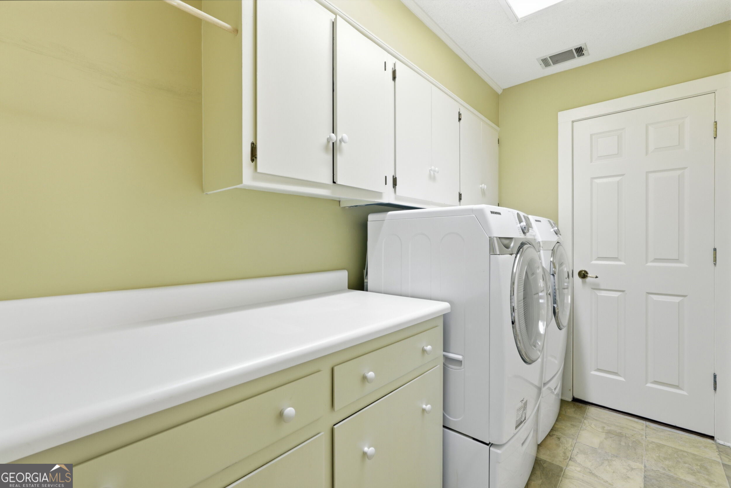 37 Whippoorwill Drive Property Photo 30
