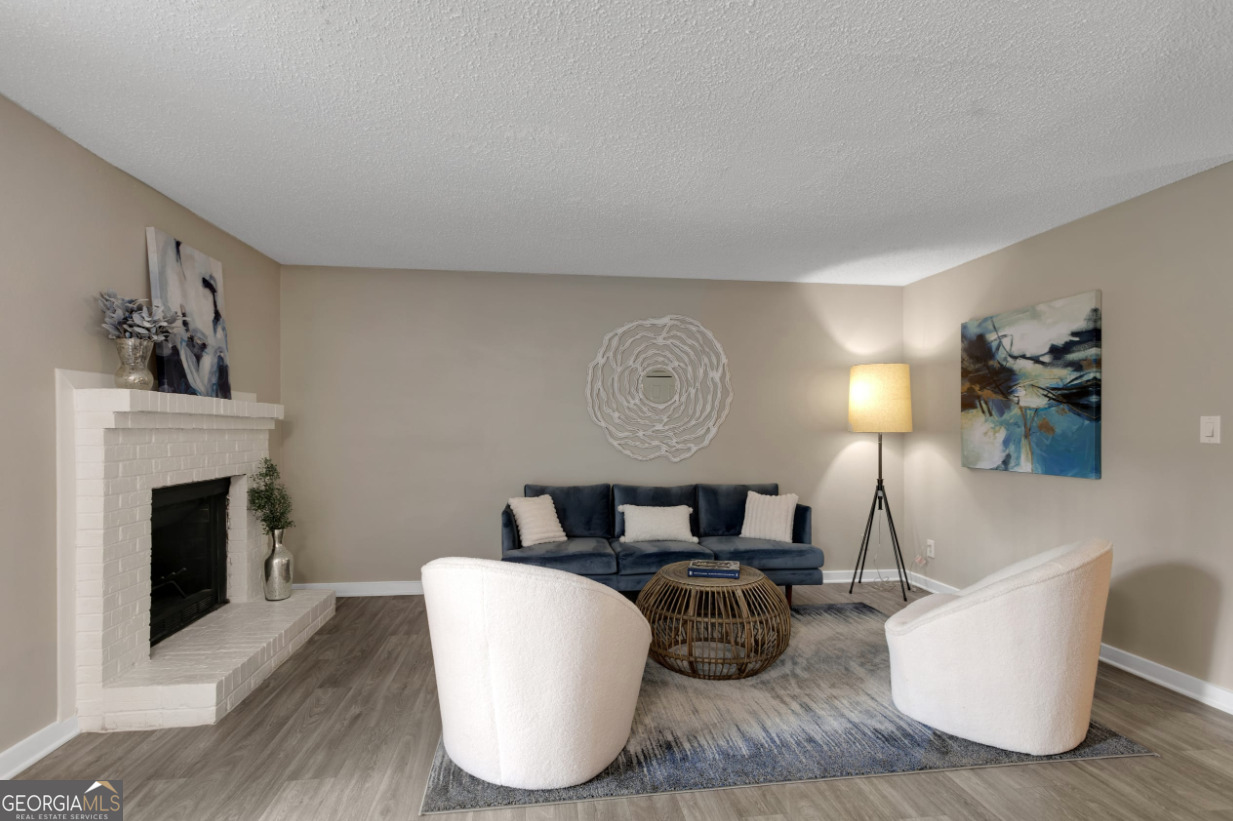 1067 Pitts Road Property Photo 4