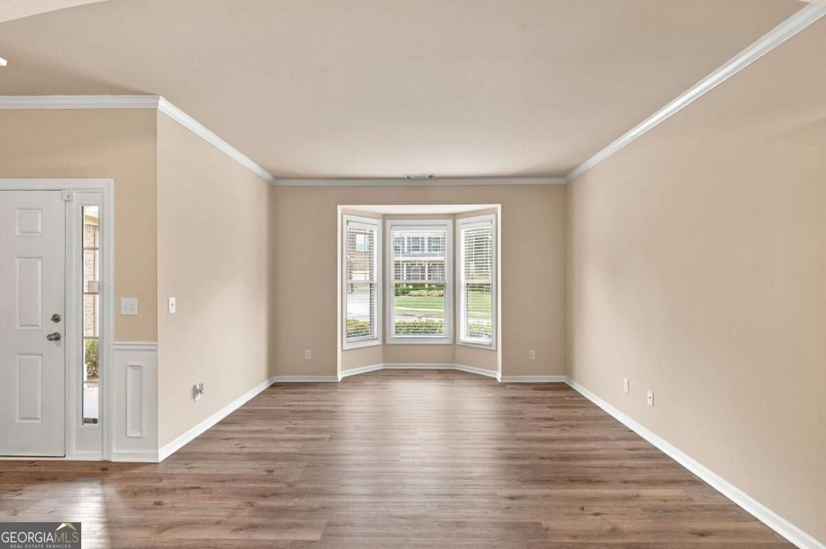 3026 Levinshire Way Property Photo 5