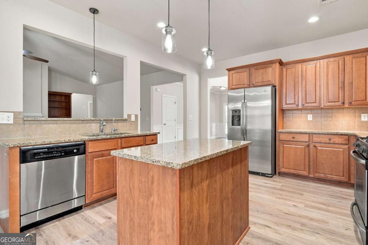 3026 Levinshire Way Property Photo 19
