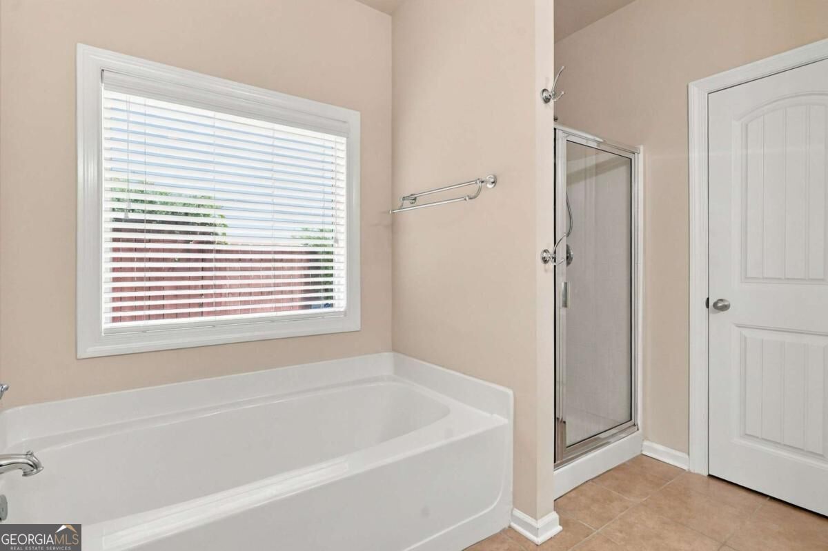 3026 Levinshire Way Property Photo 28
