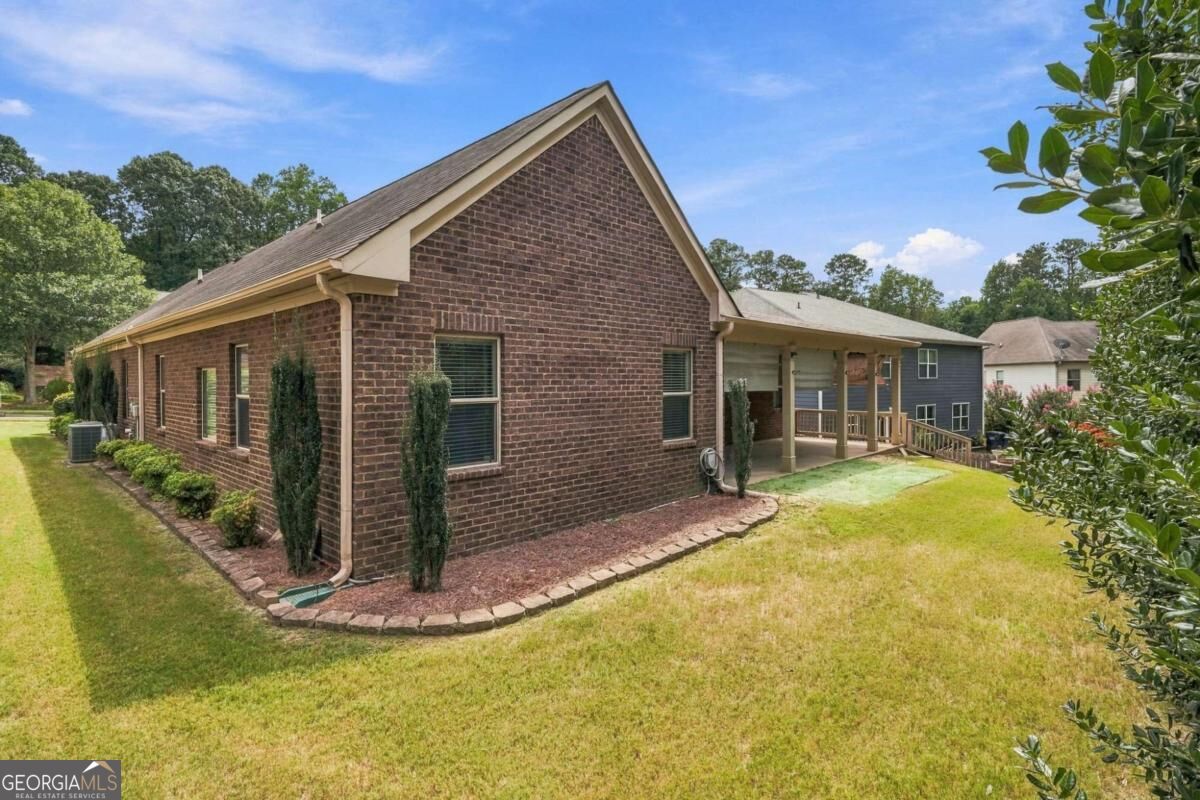 3026 Levinshire Way Property Photo 40