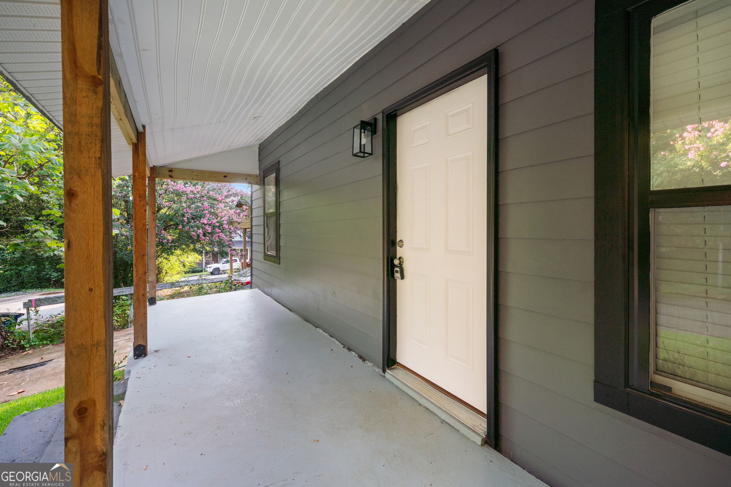 249 Fifth Street Property Photo 4