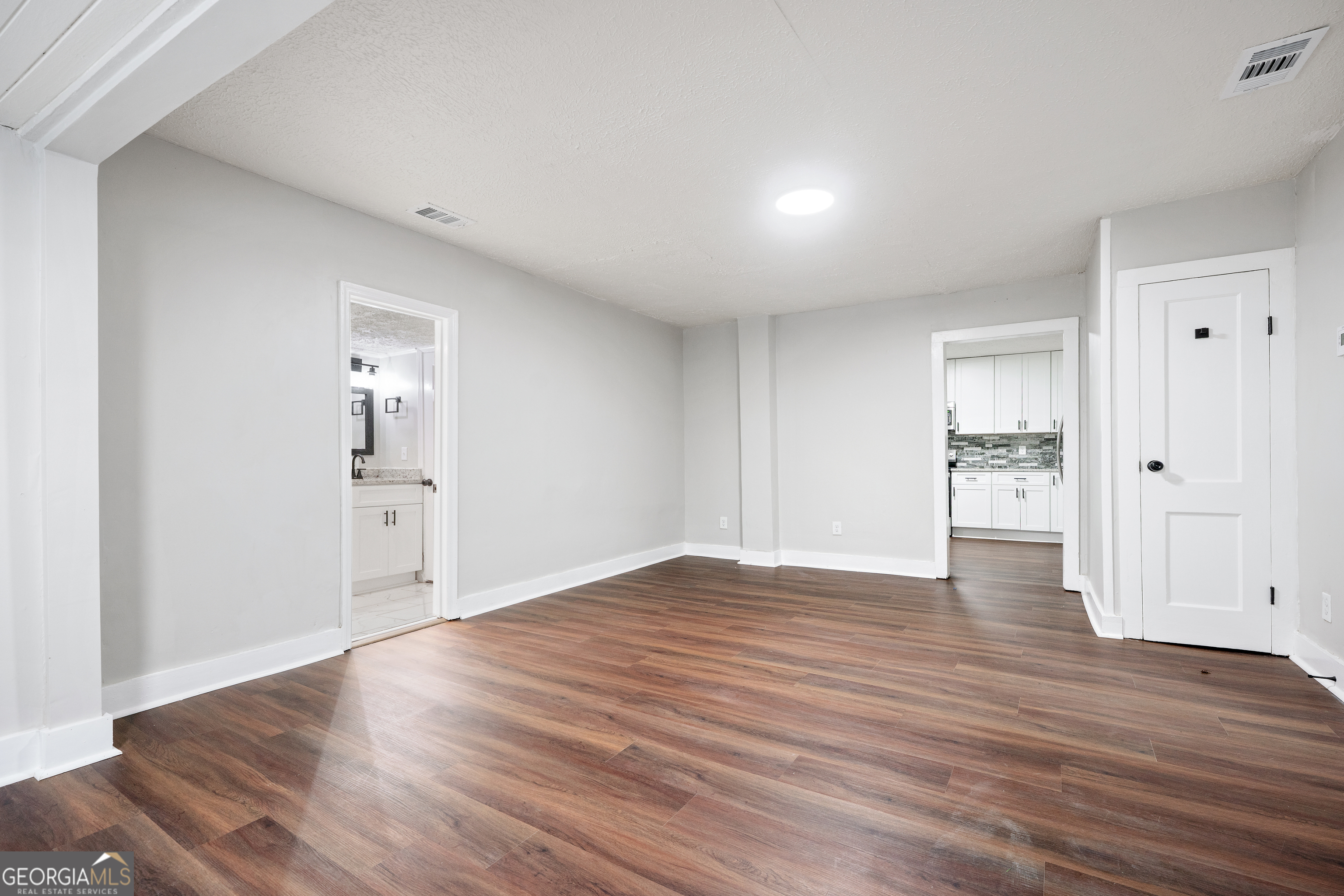 249 Fifth Street Property Photo 13