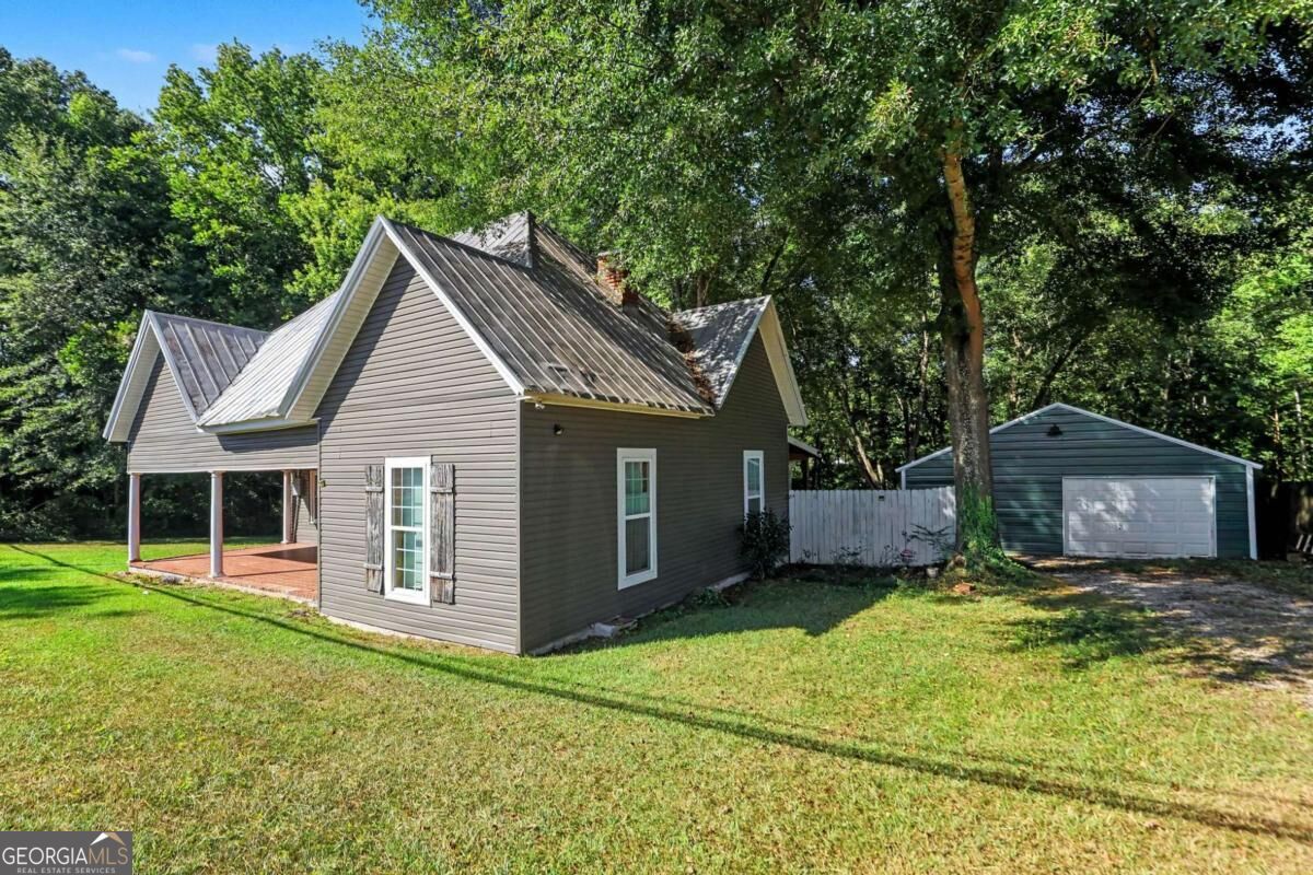 44 E Johnson Street Property Photo 7