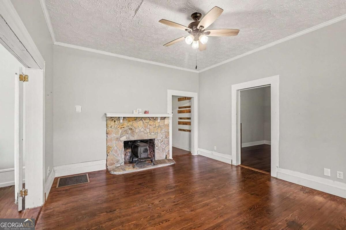 44 E Johnson Street Property Photo 10