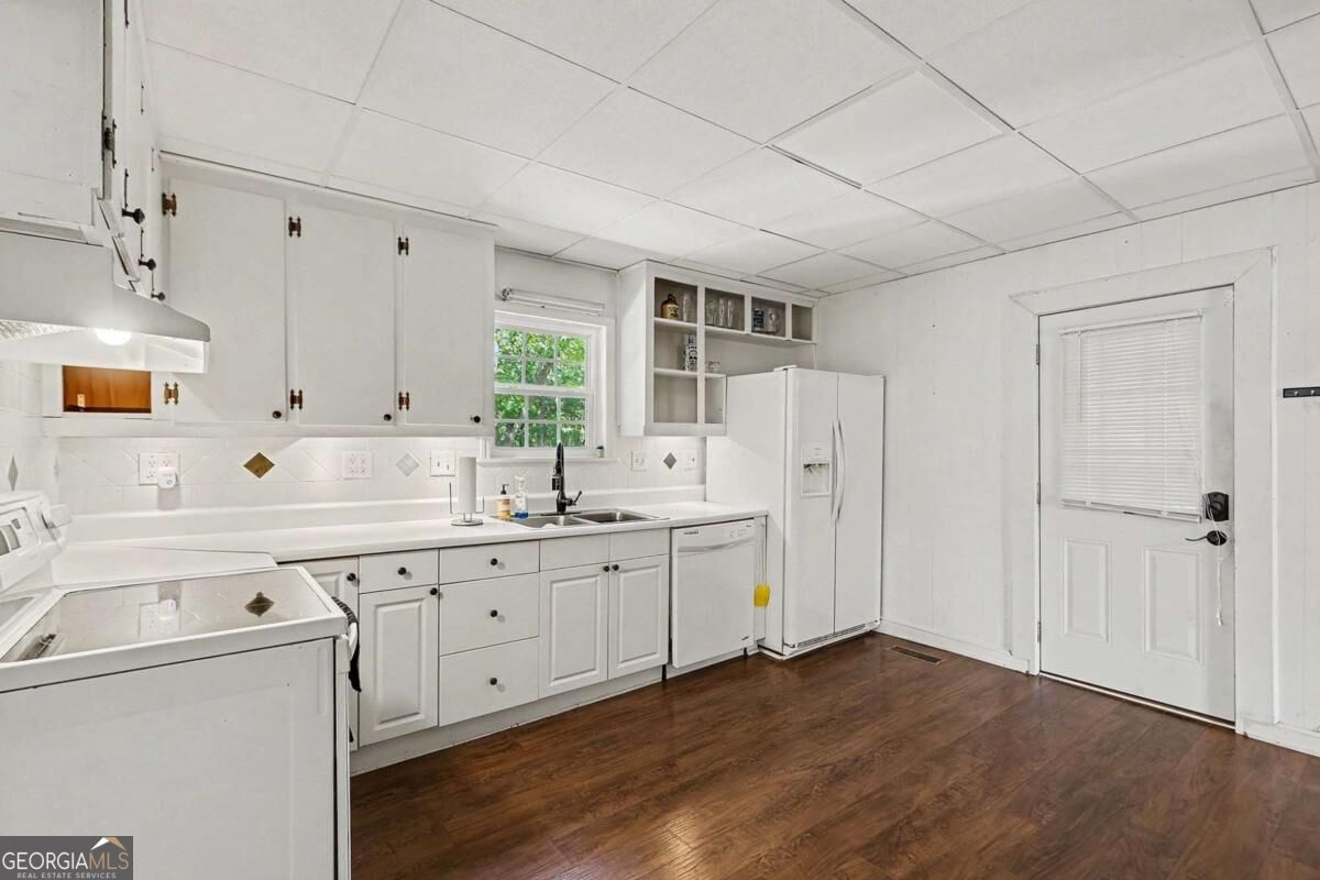 44 E Johnson Street Property Photo 17