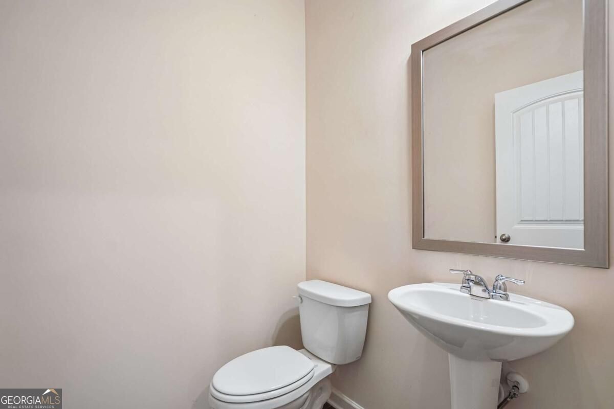 5184 Barberry Avenue Property Photo 15