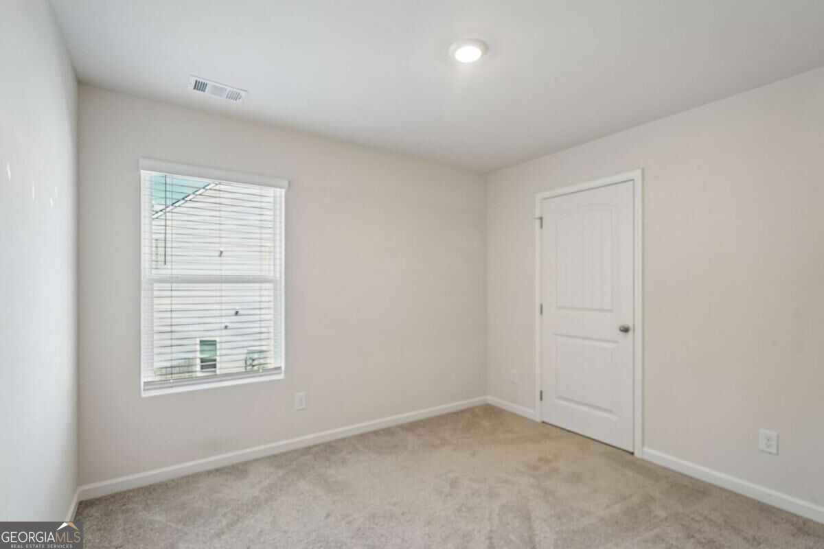 5184 Barberry Avenue Property Photo 21
