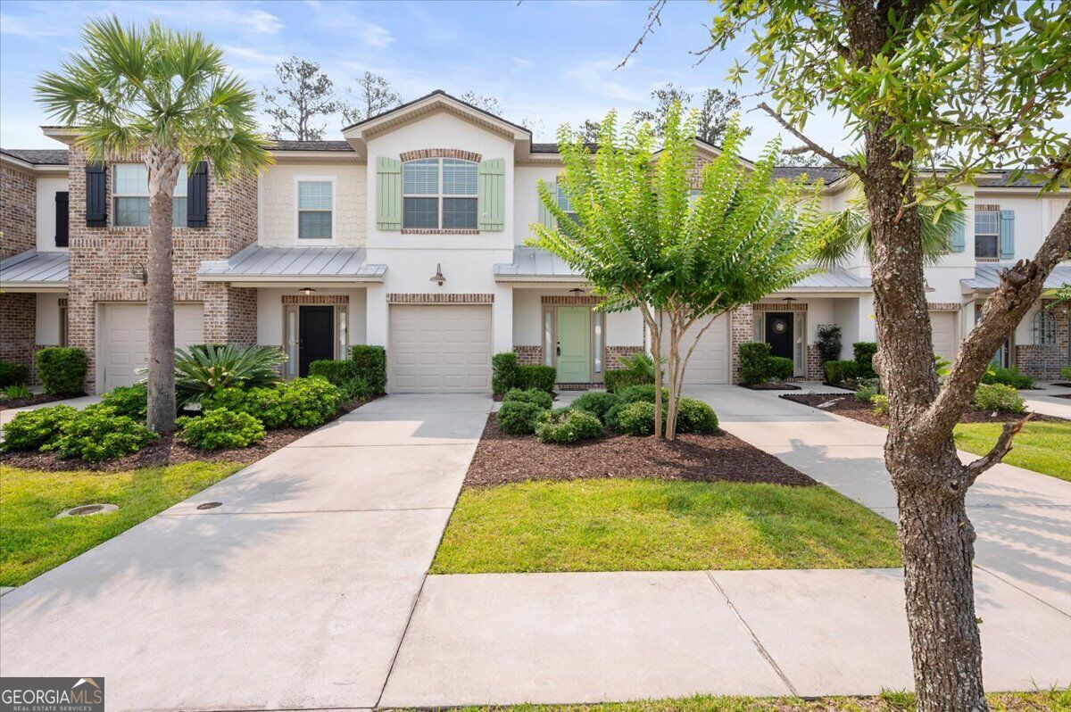 404 Mariners Circle Property Photo 2