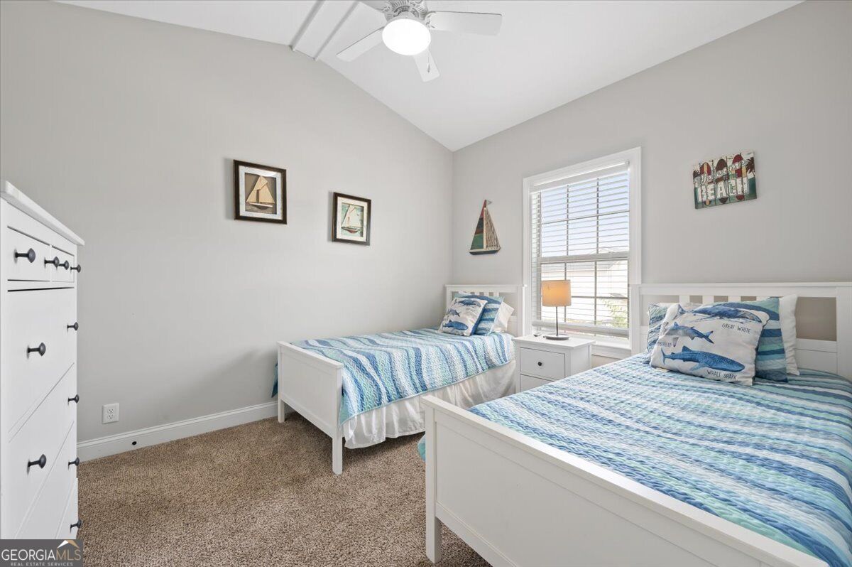 404 Mariners Circle Property Photo 24