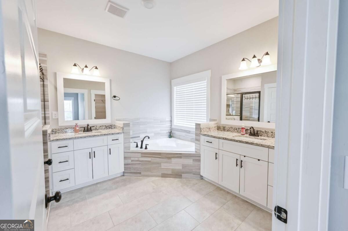 1515 Gratis Road Property Photo 46
