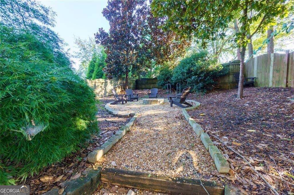 1080 Olde Roswell Grove Property Photo 38