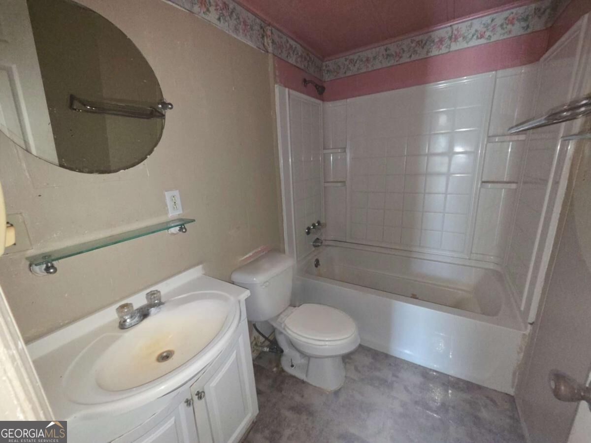 3038 Armor Road Property Photo 5