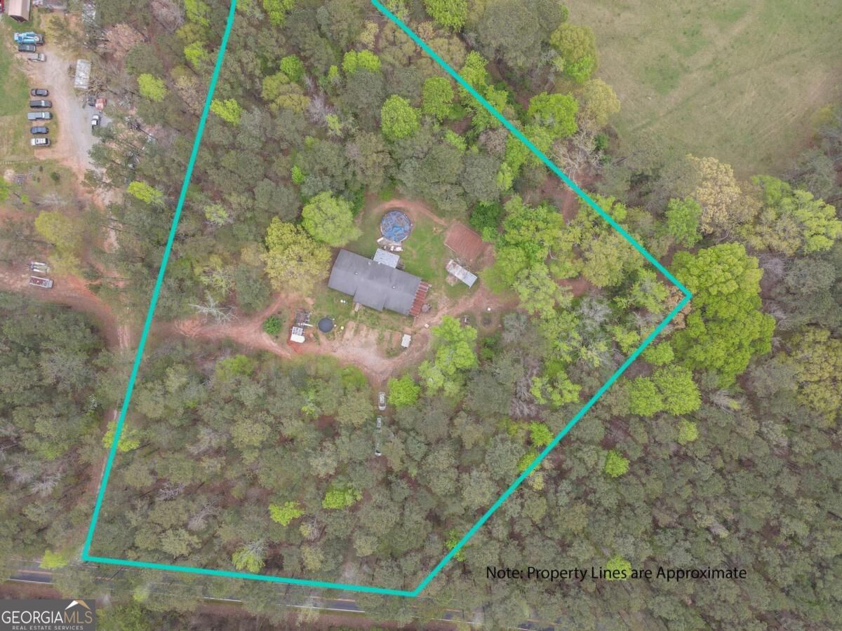270 Walt Sanders Road Property Photo 2