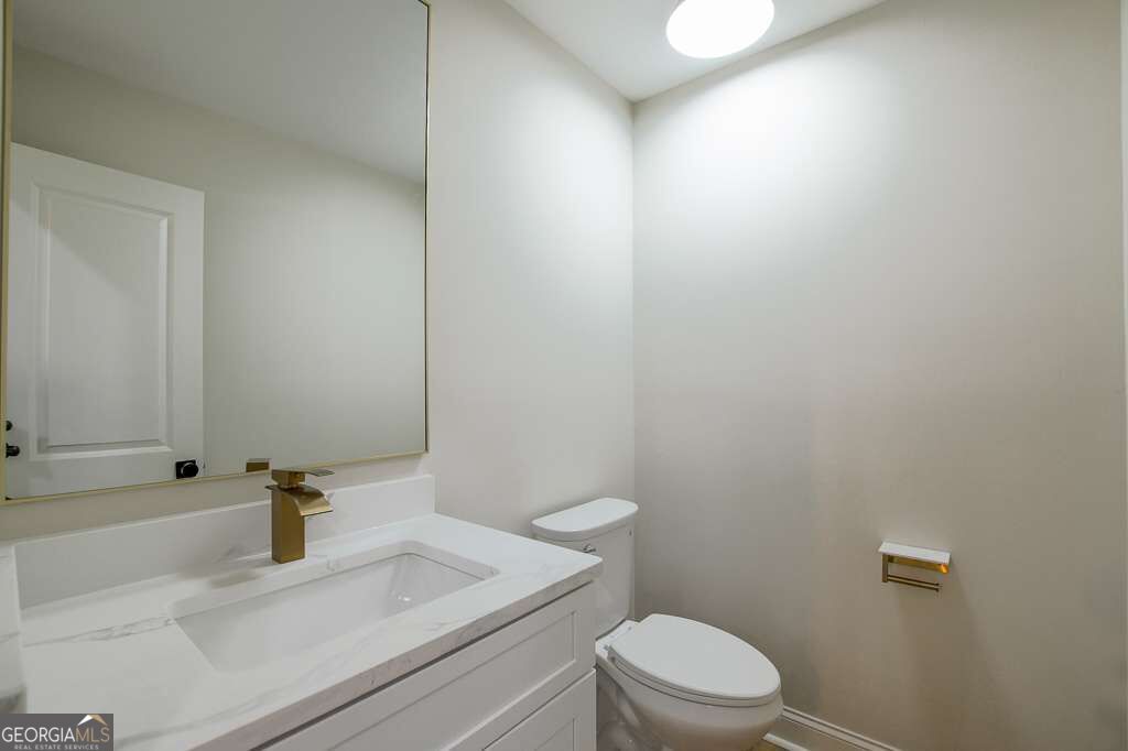 2002 Fence Road Property Photo 15