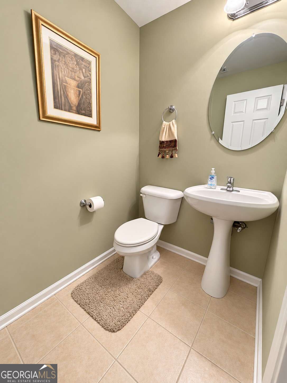 2585 Laurel Circle Nw Property Photo 5